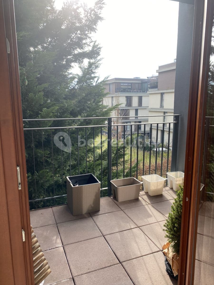 1 bedroom with open-plan kitchen flat to rent, 55 m², Litoměřická, Prague, Prague 1 bedroom with open-plan kitchen flat to rent, 55 m², Litoměřická, Prague, Prague