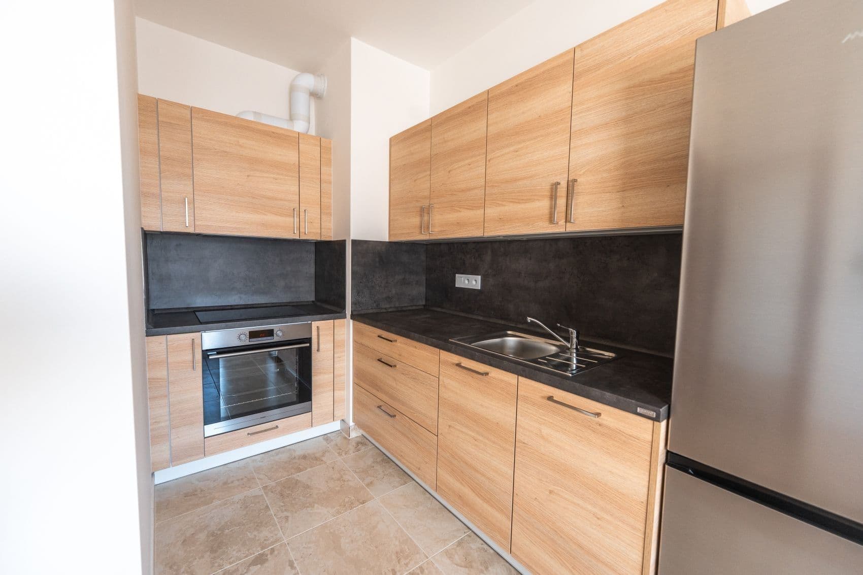 1 bedroom with open-plan kitchen flat to rent, 46 m², Miloše Havla, Prague, Prague 1 bedroom with open-plan kitchen flat to rent, 46 m², Miloše Havla, Prague, Prague