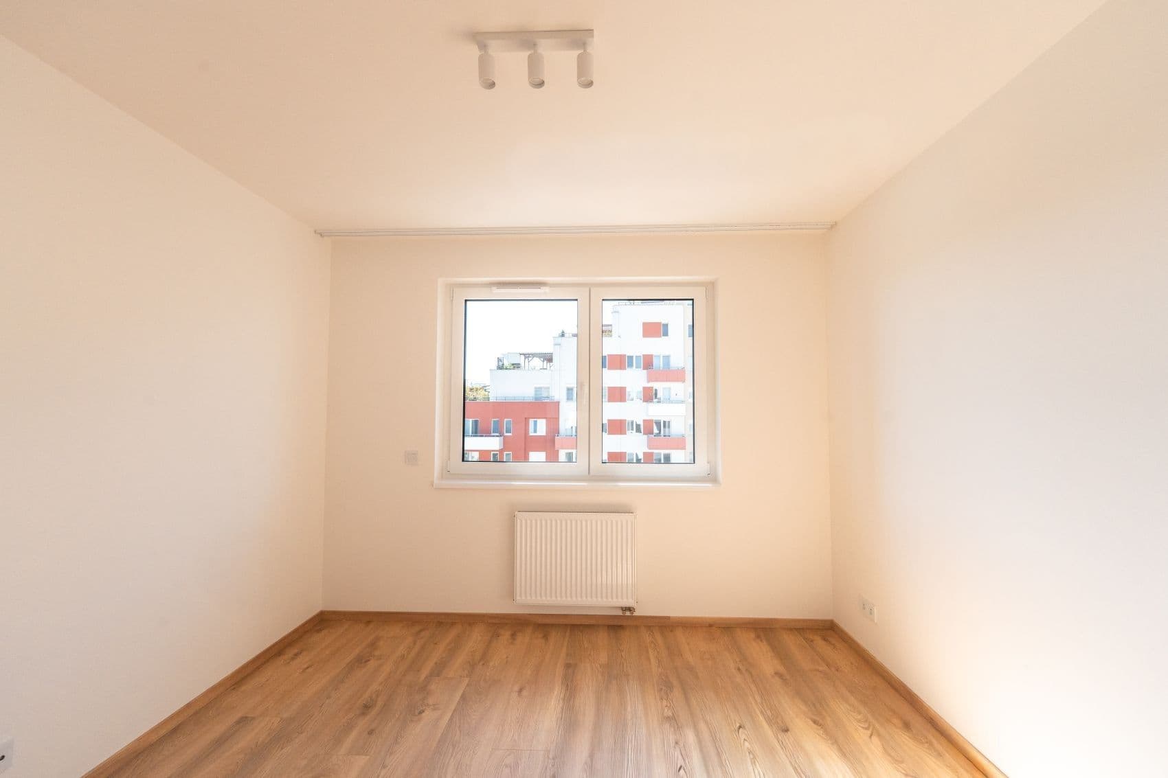 1 bedroom with open-plan kitchen flat to rent, 46 m², Miloše Havla, Prague, Prague 1 bedroom with open-plan kitchen flat to rent, 46 m², Miloše Havla, Prague, Prague
