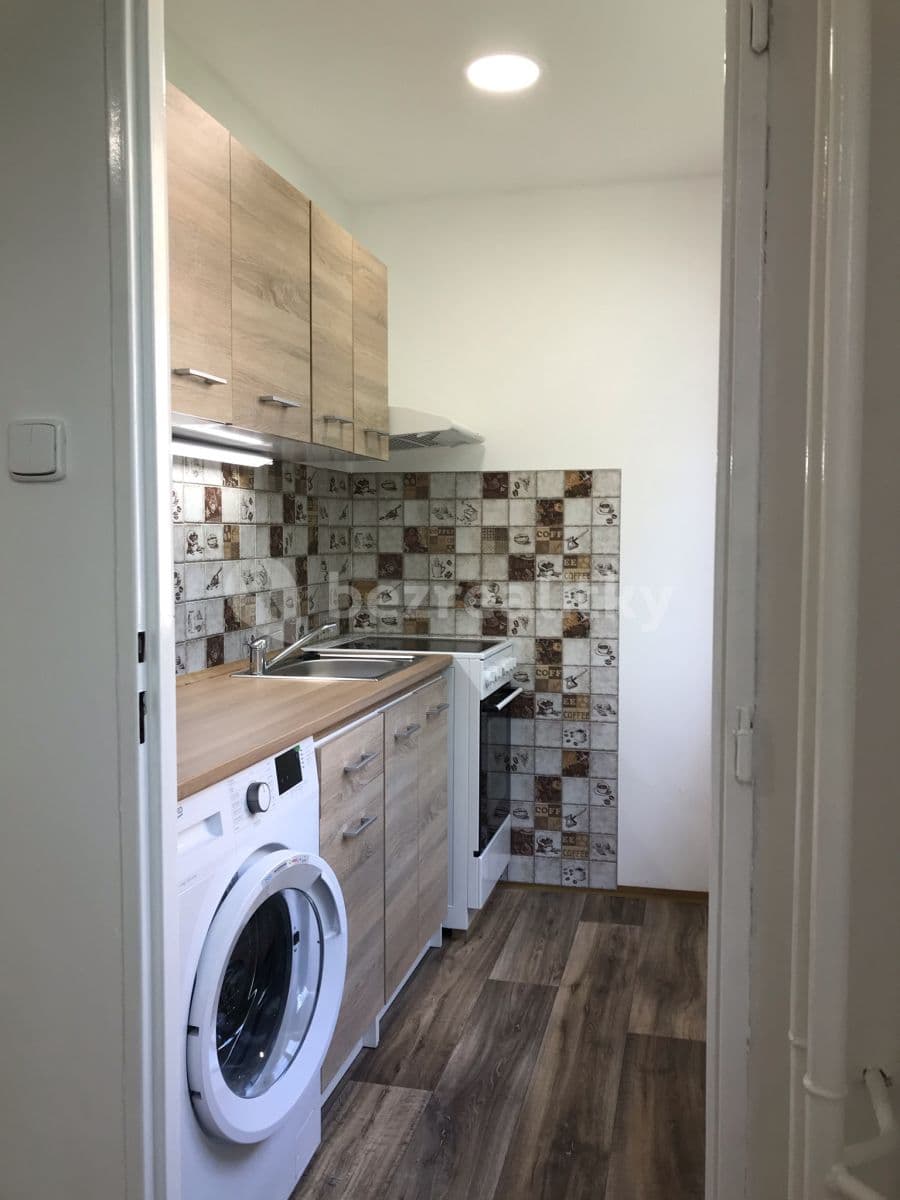 Studio flat to rent, 30 m², Hlávkova, Teplice, Ústecký Region Studio flat to rent, 30 m², Hlávkova, Teplice, Ústecký Region