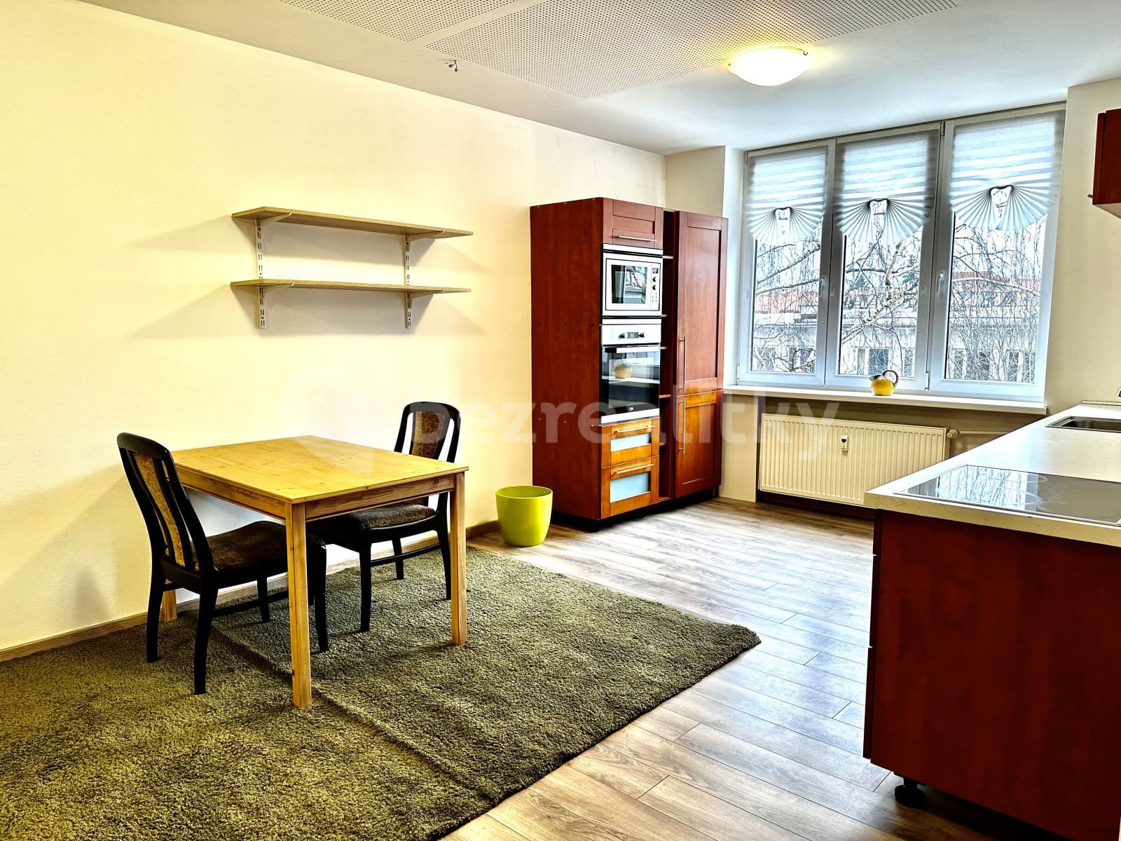 1 bedroom with open-plan kitchen flat to rent, 45 m², Ke Strašnické, Prague, Prague 1 bedroom with open-plan kitchen flat to rent, 45 m², Ke Strašnické, Prague, Prague