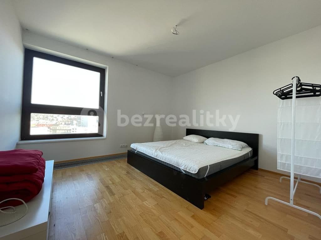 3 bedroom with open-plan kitchen flat to rent, 90 m², U Uranie, Prague, Prague 3 bedroom with open-plan kitchen flat to rent, 90 m², U Uranie, Prague, Prague