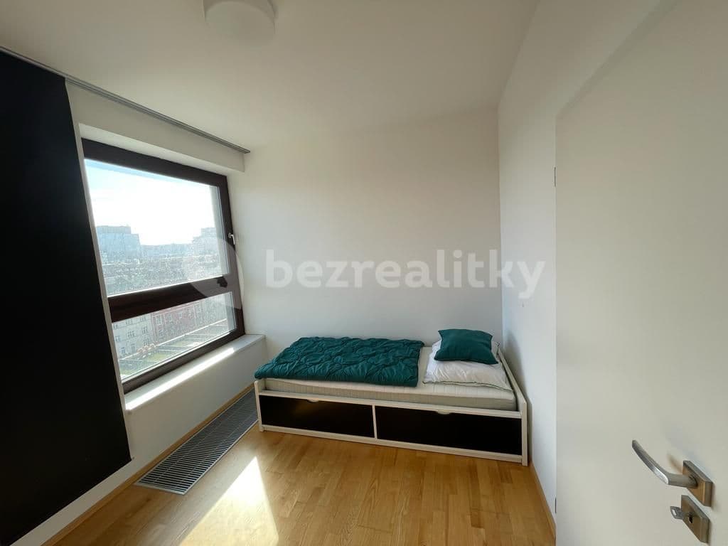 3 bedroom with open-plan kitchen flat to rent, 90 m², U Uranie, Prague, Prague 3 bedroom with open-plan kitchen flat to rent, 90 m², U Uranie, Prague, Prague