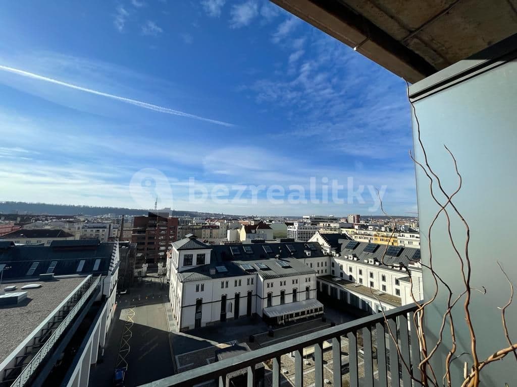 3 bedroom with open-plan kitchen flat to rent, 90 m², U Uranie, Prague, Prague 3 bedroom with open-plan kitchen flat to rent, 90 m², U Uranie, Prague, Prague