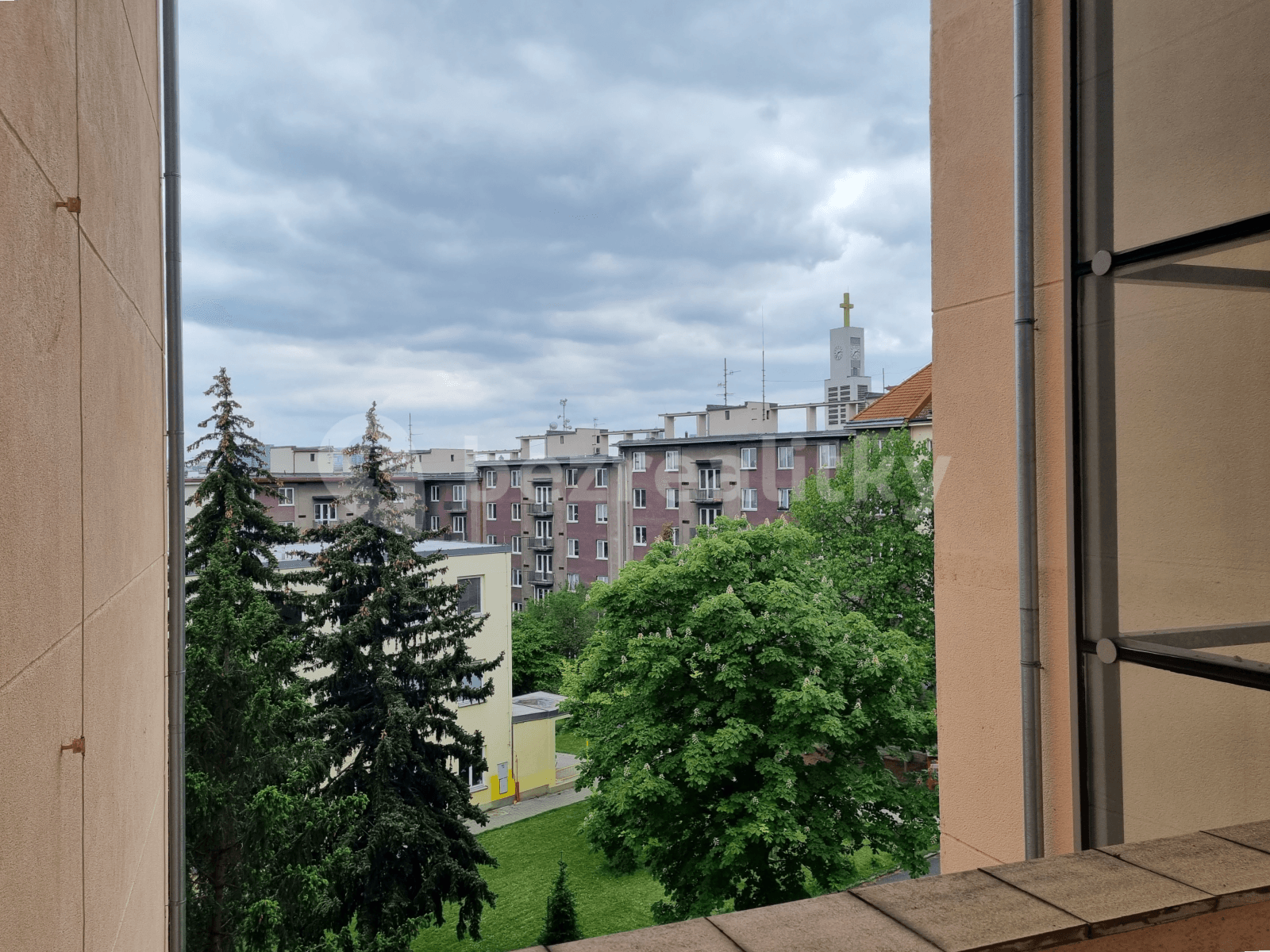 1 bedroom with open-plan kitchen flat to rent, 46 m², Kodaňská, Prague, Prague 1 bedroom with open-plan kitchen flat to rent, 46 m², Kodaňská, Prague, Prague
