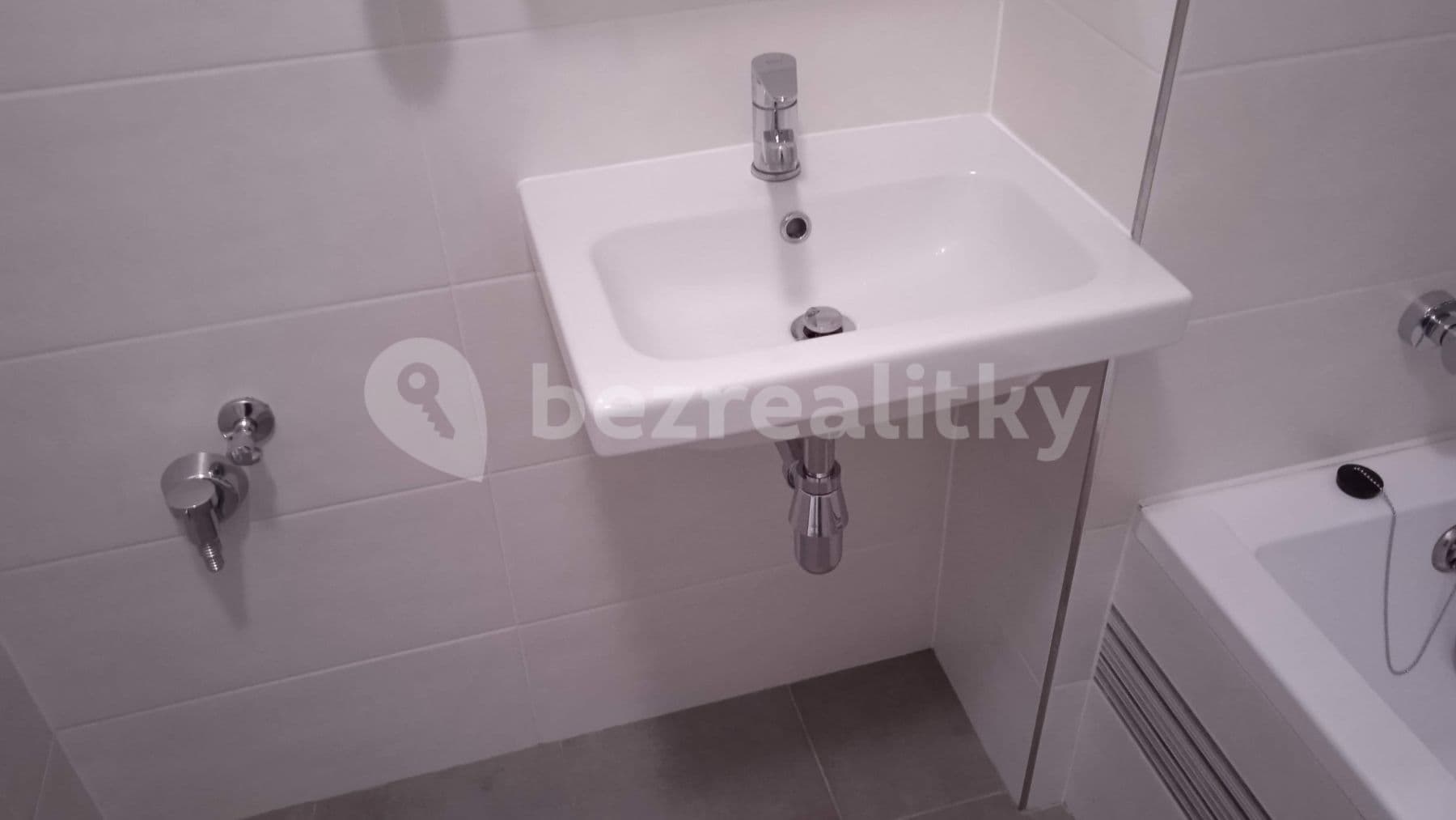 1 bedroom flat to rent, 40 m², Toužimská, Plzeň, Plzeňský Region 1 bedroom flat to rent, 40 m², Toužimská, Plzeň, Plzeňský Region