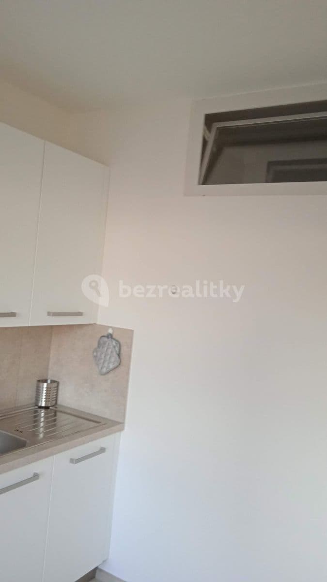 1 bedroom flat to rent, 40 m², Toužimská, Plzeň, Plzeňský Region 1 bedroom flat to rent, 40 m², Toužimská, Plzeň, Plzeňský Region