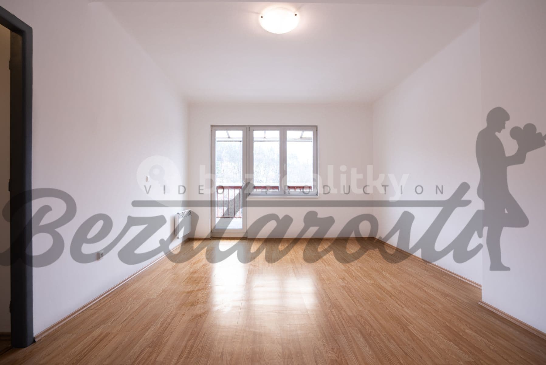 1 bedroom flat to rent, 34 m², Vrchlického, Prague, Prague 1 bedroom flat to rent, 34 m², Vrchlického, Prague, Prague