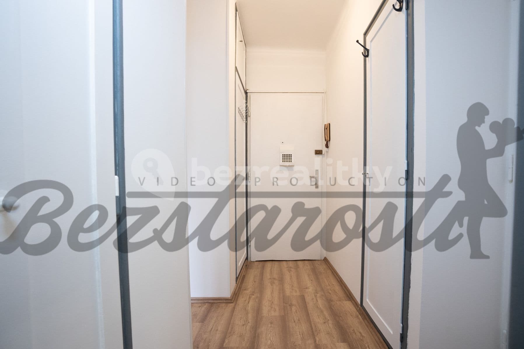 1 bedroom flat to rent, 34 m², Vrchlického, Prague, Prague 1 bedroom flat to rent, 34 m², Vrchlického, Prague, Prague