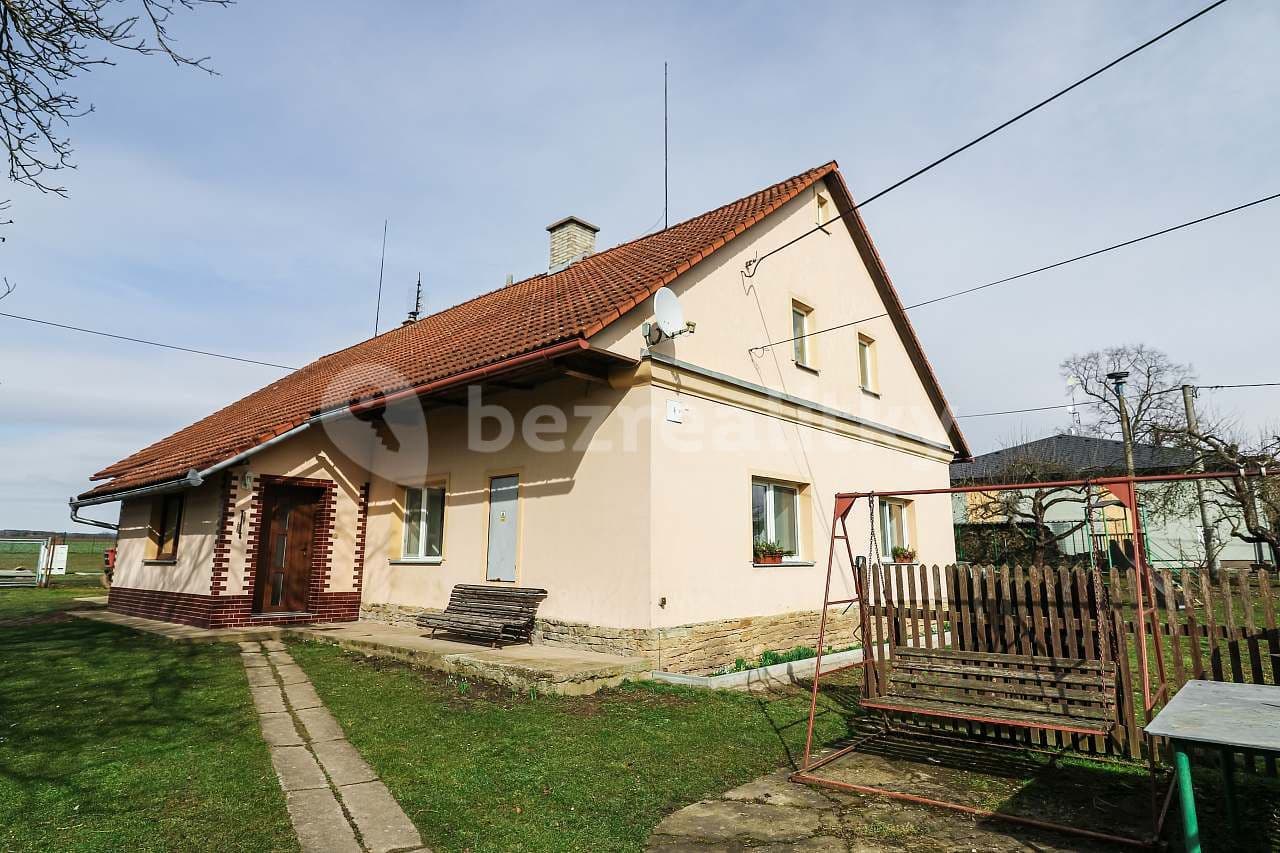 recreational property to rent, 0 m², Vestec, Královéhradecký Region recreational property to rent, 0 m², Vestec, Královéhradecký Region