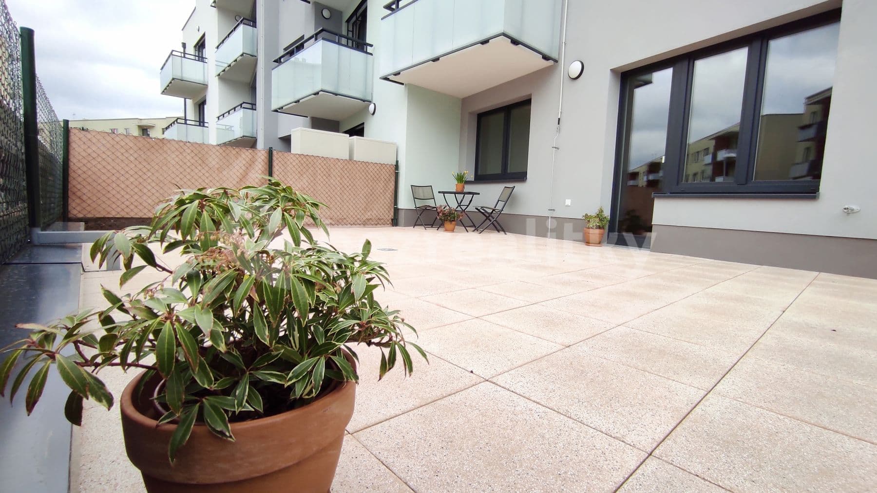 1 bedroom with open-plan kitchen flat to rent, 48 m², Františka Diviše, Prague, Prague 1 bedroom with open-plan kitchen flat to rent, 48 m², Františka Diviše, Prague, Prague