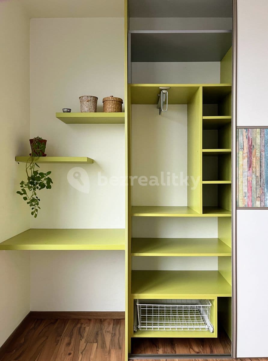 1 bedroom with open-plan kitchen flat to rent, 62 m², Sousedíkova, Prague, Prague 1 bedroom with open-plan kitchen flat to rent, 62 m², Sousedíkova, Prague, Prague