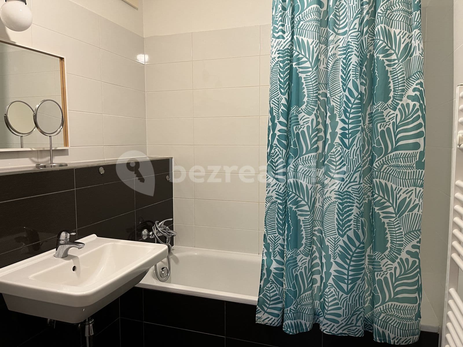 1 bedroom with open-plan kitchen flat to rent, 62 m², Sousedíkova, Prague, Prague 1 bedroom with open-plan kitchen flat to rent, 62 m², Sousedíkova, Prague, Prague