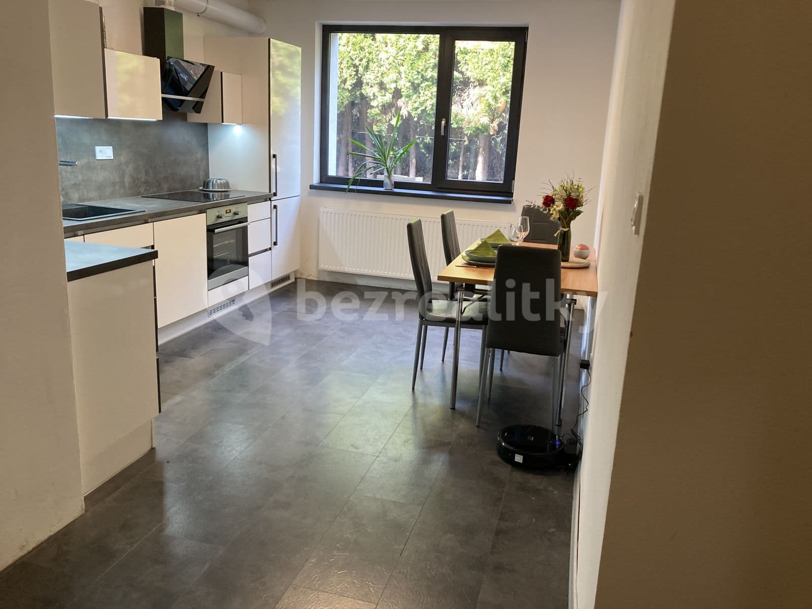 2 bedroom flat to rent, 85 m², Jiránkova, Brno, Jihomoravský Region 2 bedroom flat to rent, 85 m², Jiránkova, Brno, Jihomoravský Region