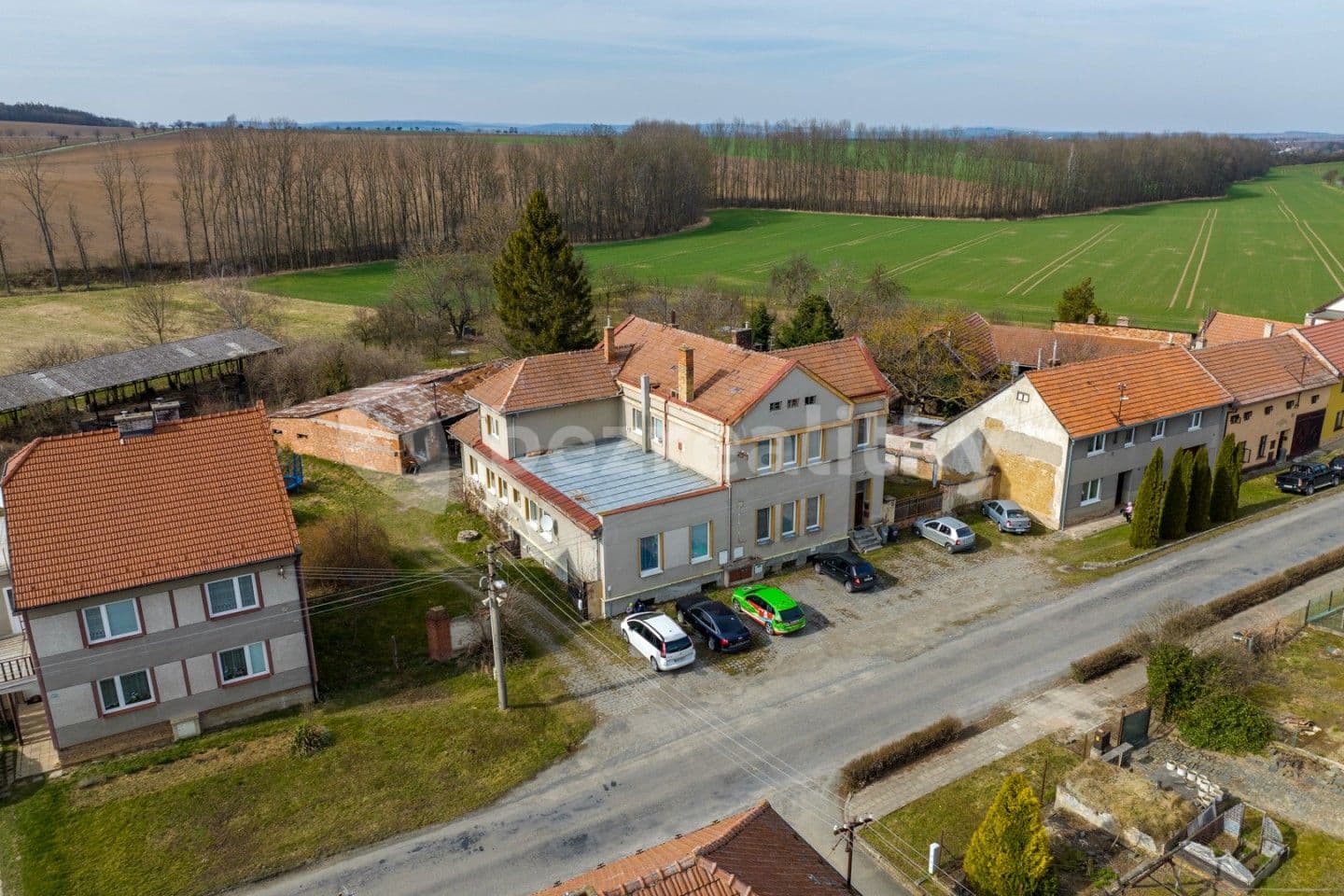 house for sale, 339 m², Pačlavice, Zlínský Region