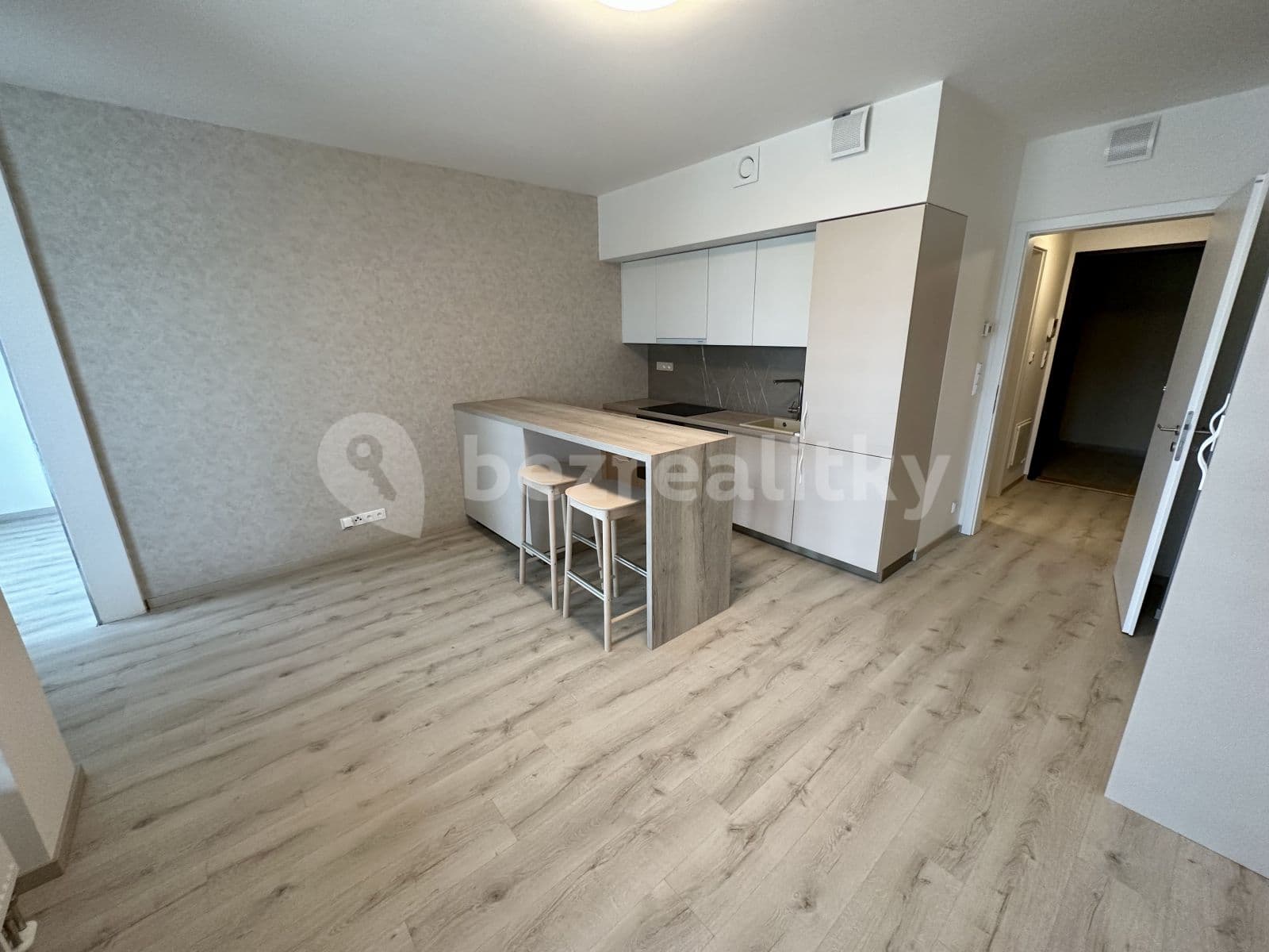 1 bedroom with open-plan kitchen flat to rent, 47 m², U Pergamenky, Prague, Prague 1 bedroom with open-plan kitchen flat to rent, 47 m², U Pergamenky, Prague, Prague