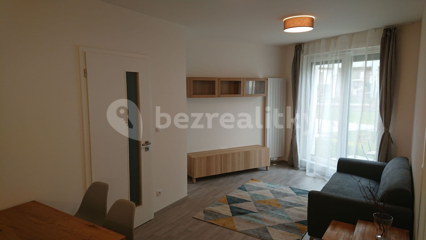 1 bedroom with open-plan kitchen flat to rent, 44 m², Olgy Havlové, Prague, Prague 1 bedroom with open-plan kitchen flat to rent, 44 m², Olgy Havlové, Prague, Prague