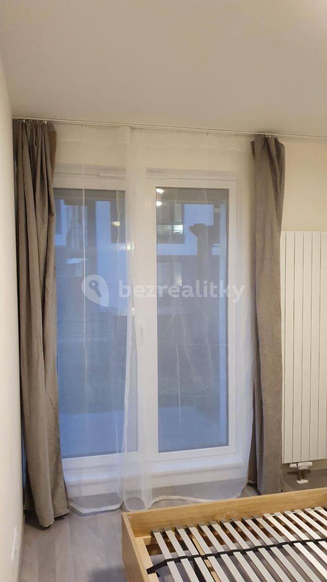 1 bedroom with open-plan kitchen flat to rent, 44 m², Olgy Havlové, Prague, Prague 1 bedroom with open-plan kitchen flat to rent, 44 m², Olgy Havlové, Prague, Prague