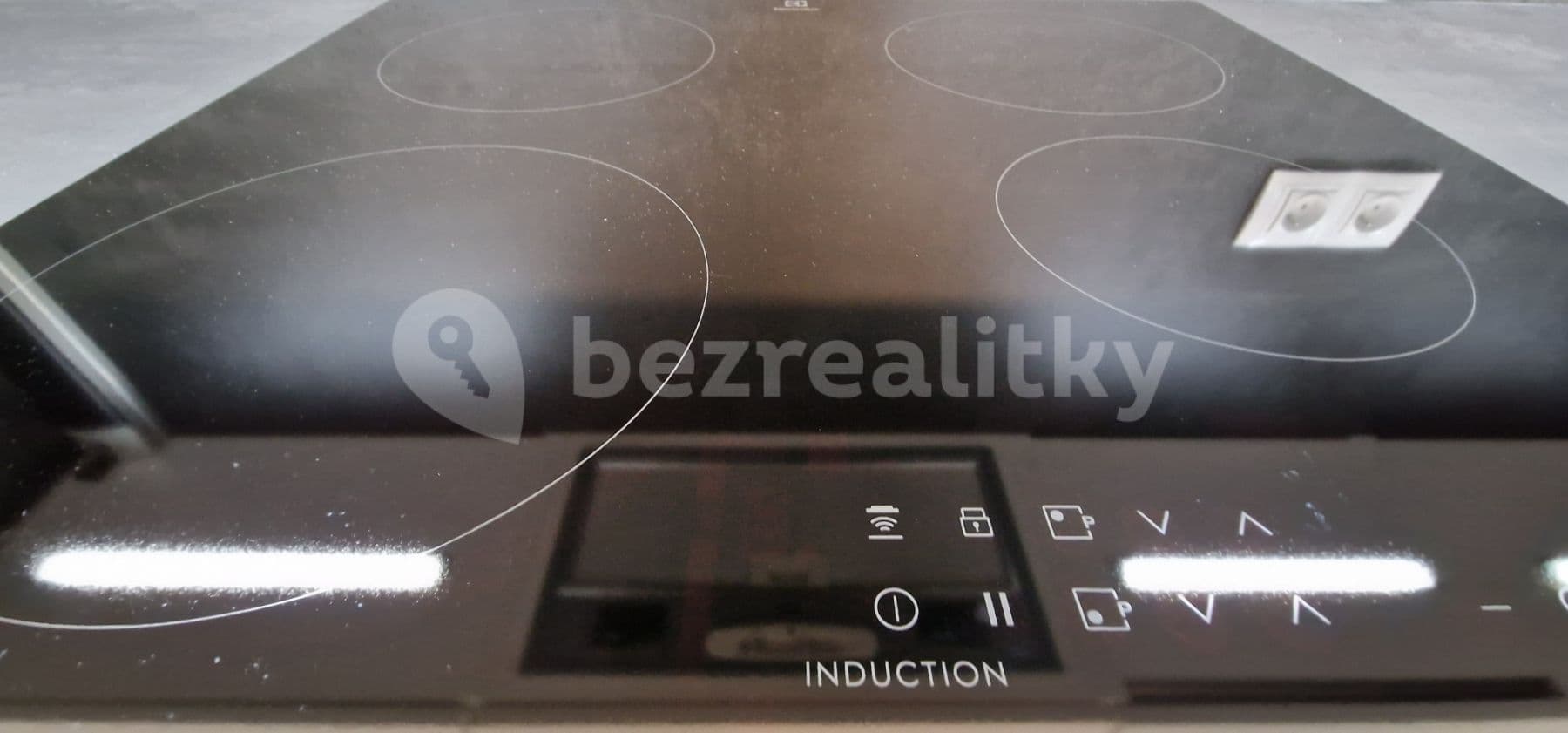 1 bedroom with open-plan kitchen flat to rent, 51 m², Ke Hřišti, Černošice, Středočeský Region 1 bedroom with open-plan kitchen flat to rent, 51 m², Ke Hřišti, Černošice, Středočeský Region