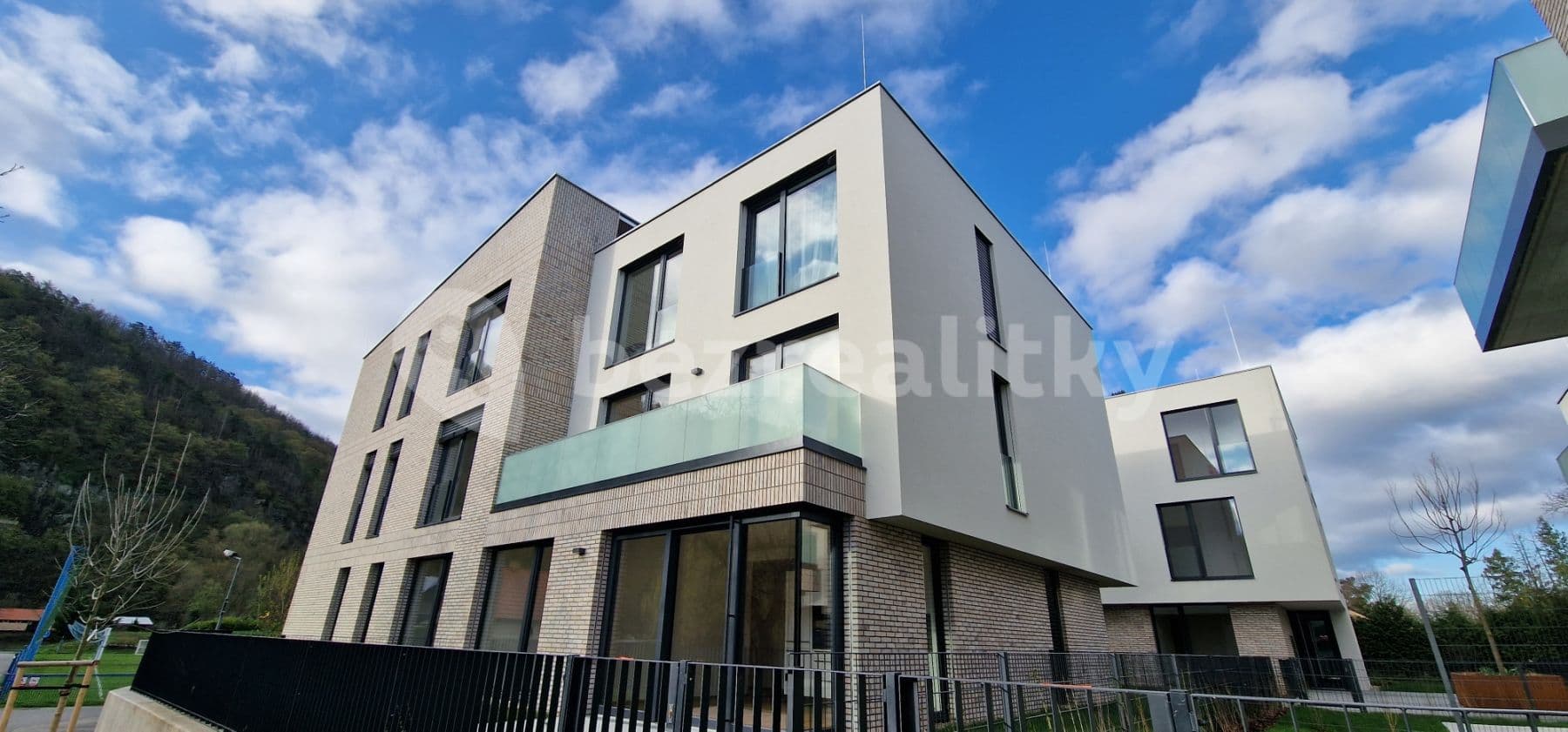 1 bedroom with open-plan kitchen flat to rent, 51 m², Ke Hřišti, Černošice, Středočeský Region 1 bedroom with open-plan kitchen flat to rent, 51 m², Ke Hřišti, Černošice, Středočeský Region