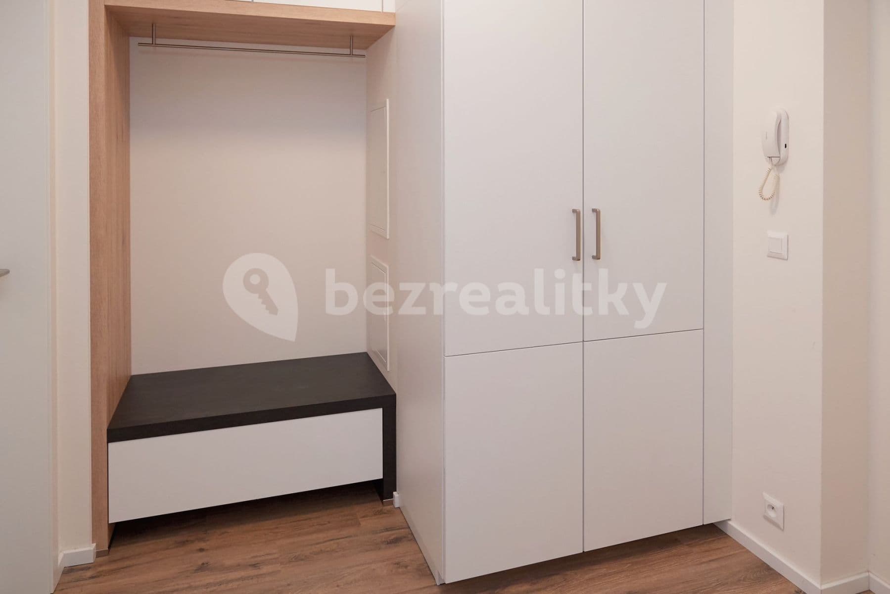 1 bedroom with open-plan kitchen flat to rent, 57 m², Cihlářská, Beroun, Středočeský Region 1 bedroom with open-plan kitchen flat to rent, 57 m², Cihlářská, Beroun, Středočeský Region