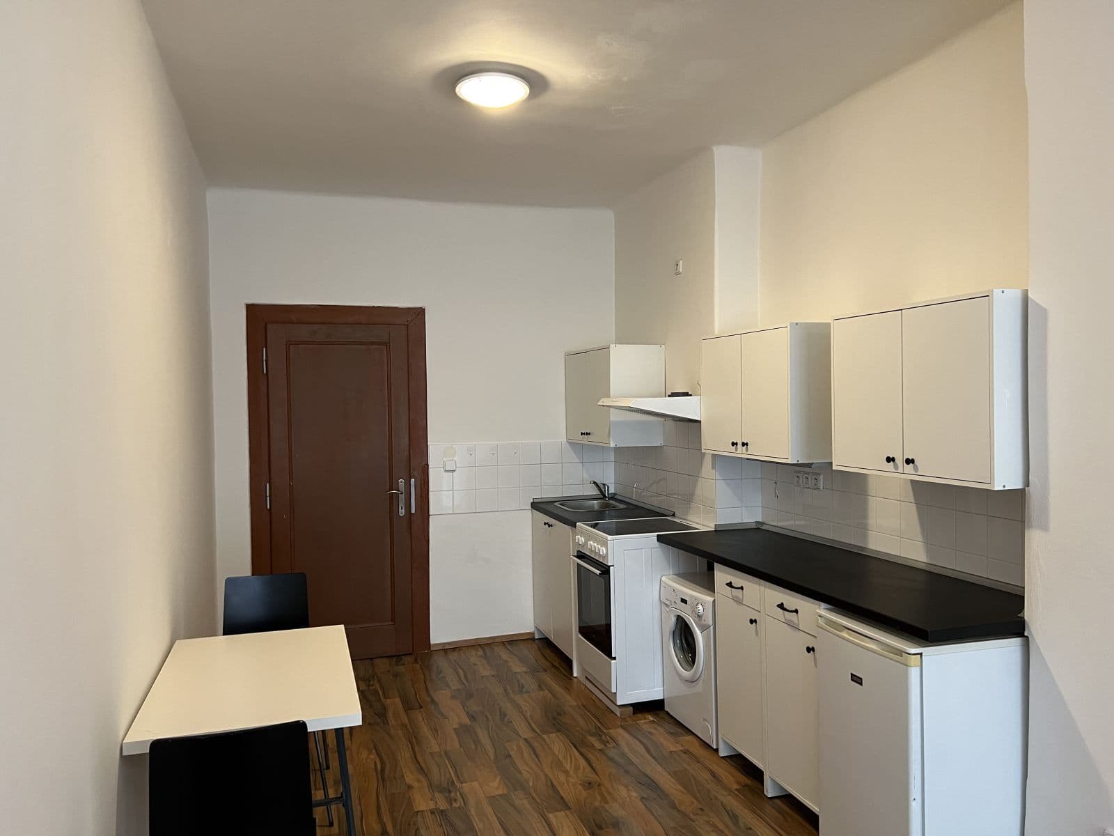 Studio flat to rent, 37 m², Kovářská, Prague, Prague Studio flat to rent, 37 m², Kovářská, Prague, Prague