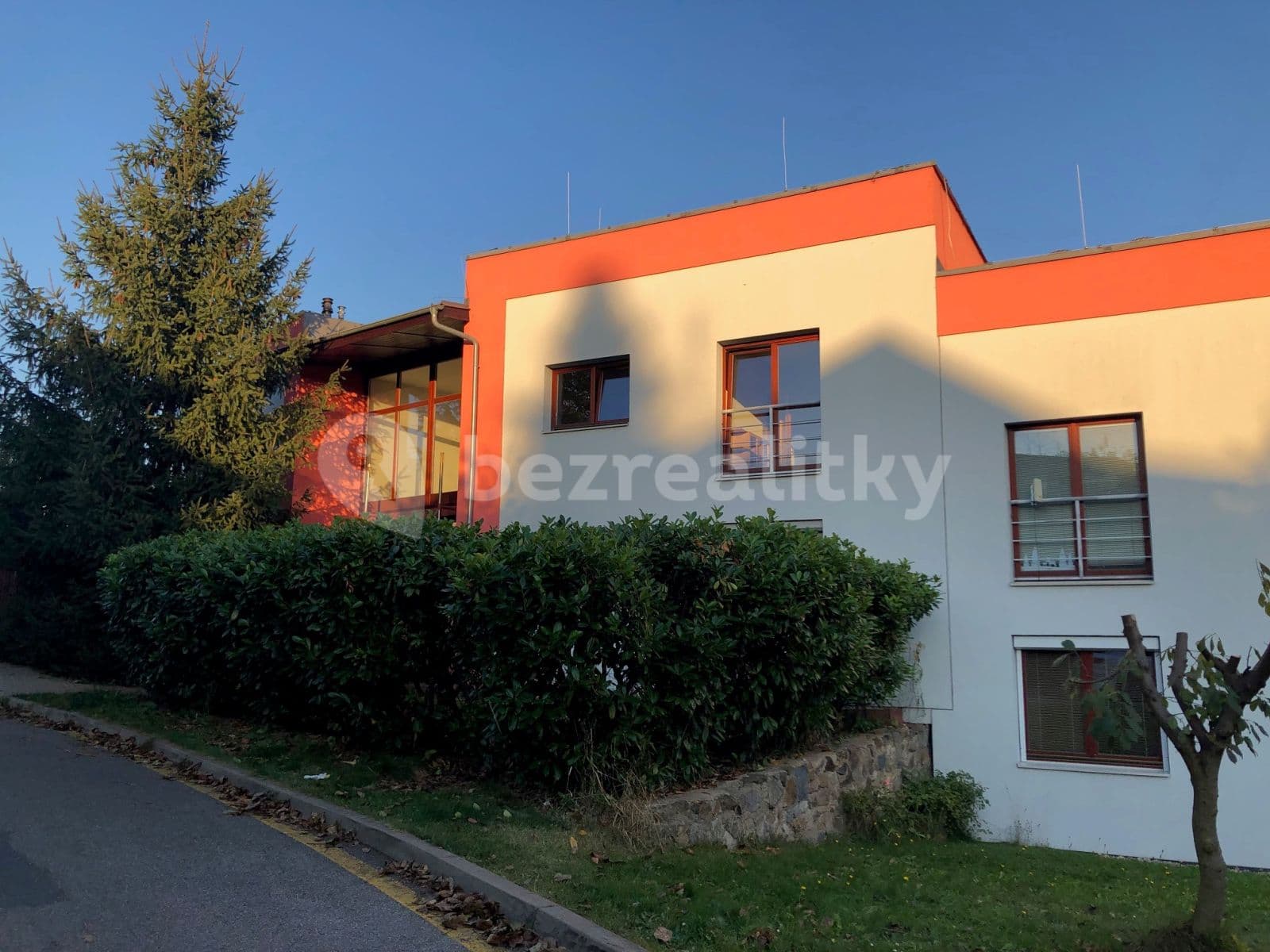 1 bedroom with open-plan kitchen flat to rent, 47 m², Zahradní, Jílové u Prahy, Středočeský Region 1 bedroom with open-plan kitchen flat to rent, 47 m², Zahradní, Jílové u Prahy, Středočeský Region