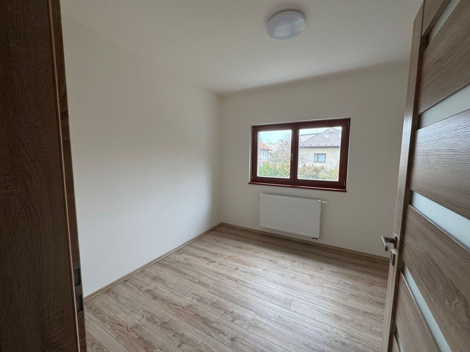 1 bedroom with open-plan kitchen flat to rent, 47 m², Zahradní, Jílové u Prahy, Středočeský Region 1 bedroom with open-plan kitchen flat to rent, 47 m², Zahradní, Jílové u Prahy, Středočeský Region