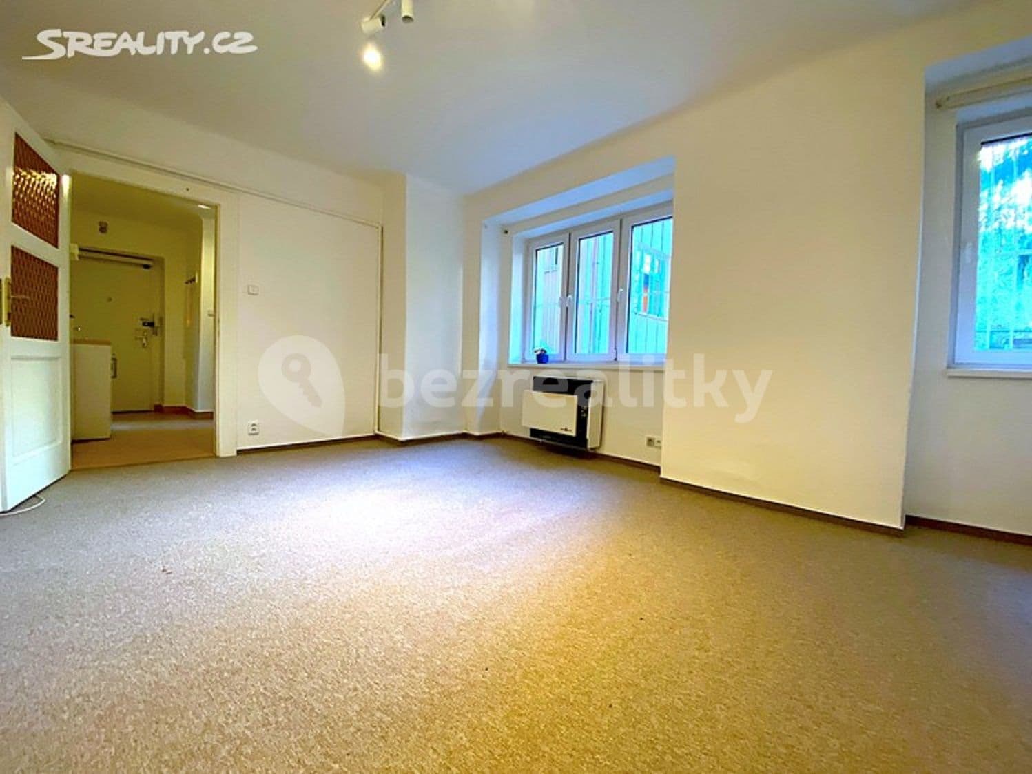 Studio flat to rent, 28 m², Na Dolinách, Prague, Prague Studio flat to rent, 28 m², Na Dolinách, Prague, Prague