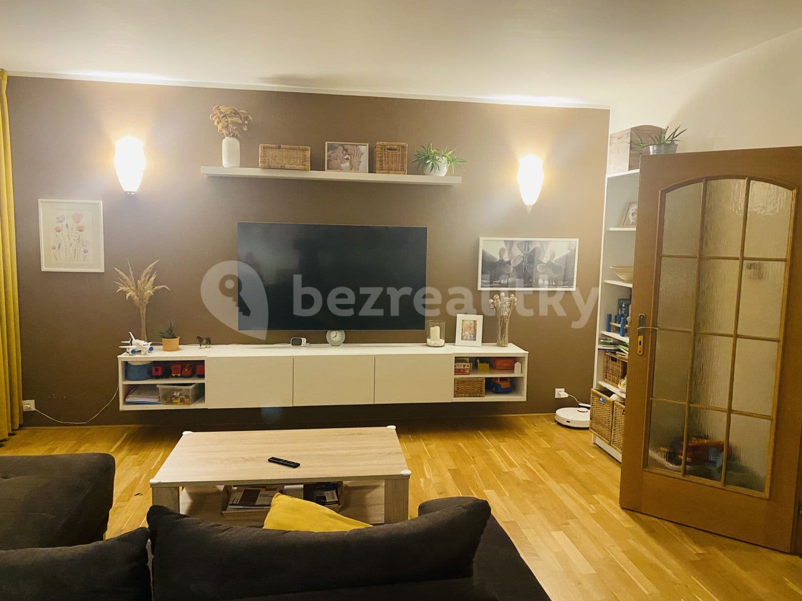 2 bedroom with open-plan kitchen flat to rent, 63 m², Na Kavčí skále, Říčany, Středočeský Region 2 bedroom with open-plan kitchen flat to rent, 63 m², Na Kavčí skále, Říčany, Středočeský Region