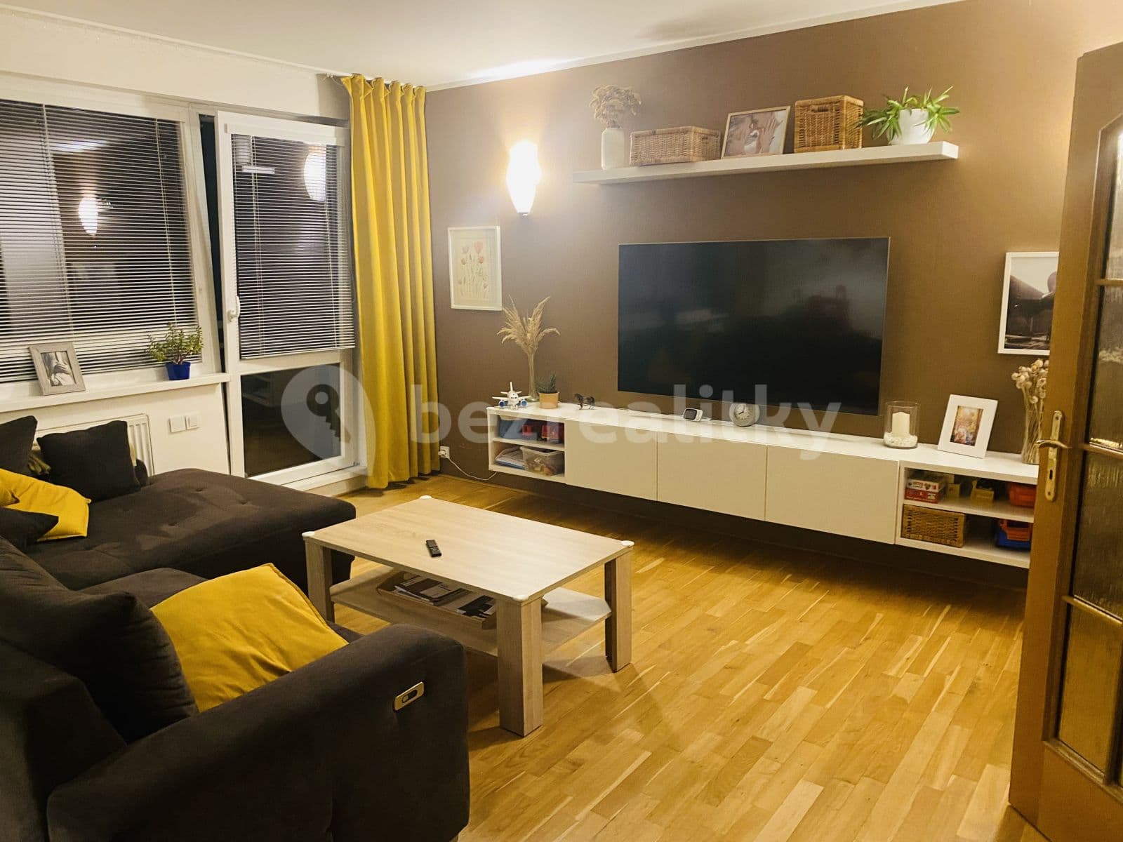 2 bedroom with open-plan kitchen flat to rent, 63 m², Na Kavčí skále, Říčany, Středočeský Region 2 bedroom with open-plan kitchen flat to rent, 63 m², Na Kavčí skále, Říčany, Středočeský Region