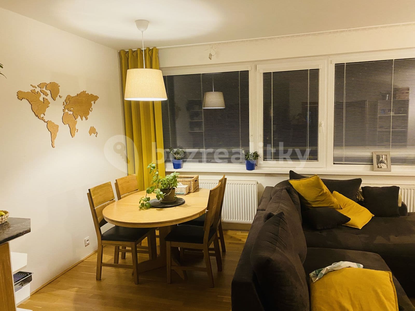 2 bedroom with open-plan kitchen flat to rent, 63 m², Na Kavčí skále, Říčany, Středočeský Region 2 bedroom with open-plan kitchen flat to rent, 63 m², Na Kavčí skále, Říčany, Středočeský Region