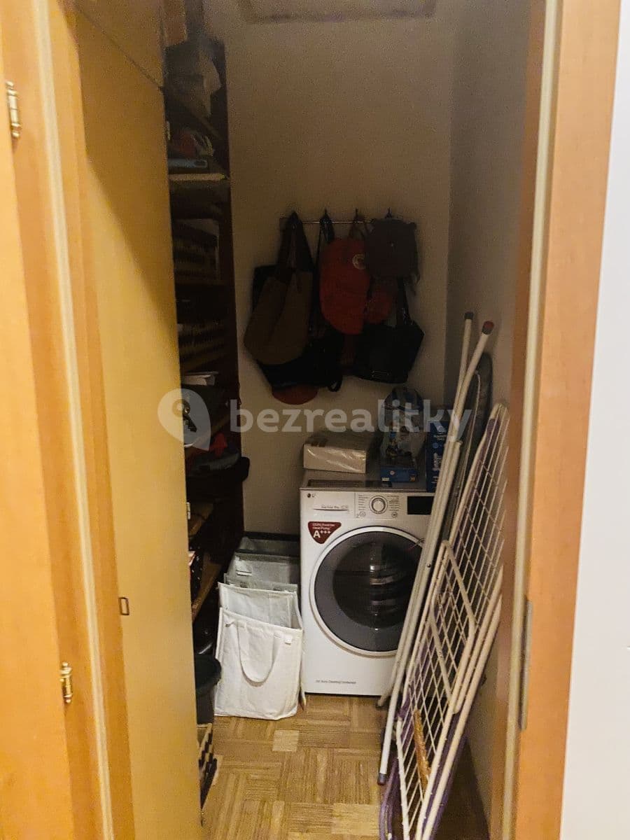 2 bedroom with open-plan kitchen flat to rent, 63 m², Na Kavčí skále, Říčany, Středočeský Region 2 bedroom with open-plan kitchen flat to rent, 63 m², Na Kavčí skále, Říčany, Středočeský Region