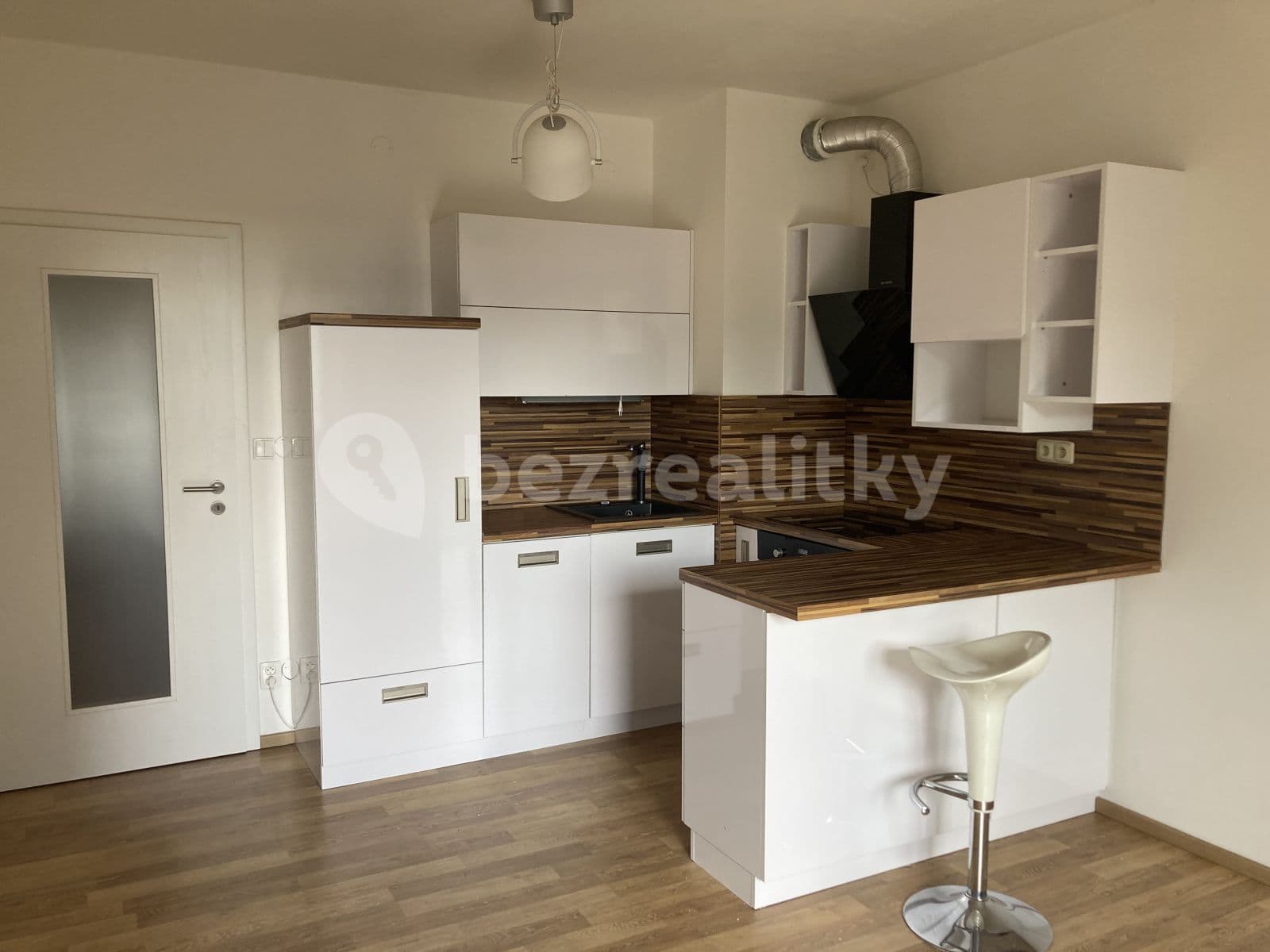 1 bedroom with open-plan kitchen flat to rent, 56 m², Rychtáře Petříka, Prague, Prague 1 bedroom with open-plan kitchen flat to rent, 56 m², Rychtáře Petříka, Prague, Prague