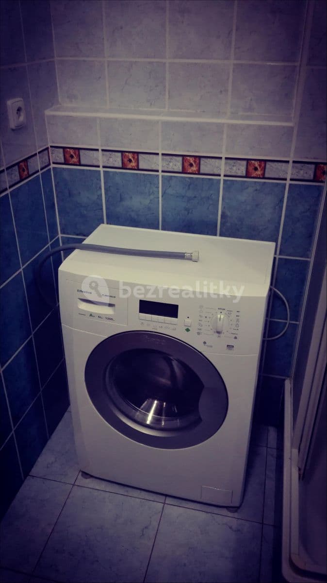 Studio flat to rent, 30 m², Na Honech I, Zlín, Zlínský Region Studio flat to rent, 30 m², Na Honech I, Zlín, Zlínský Region