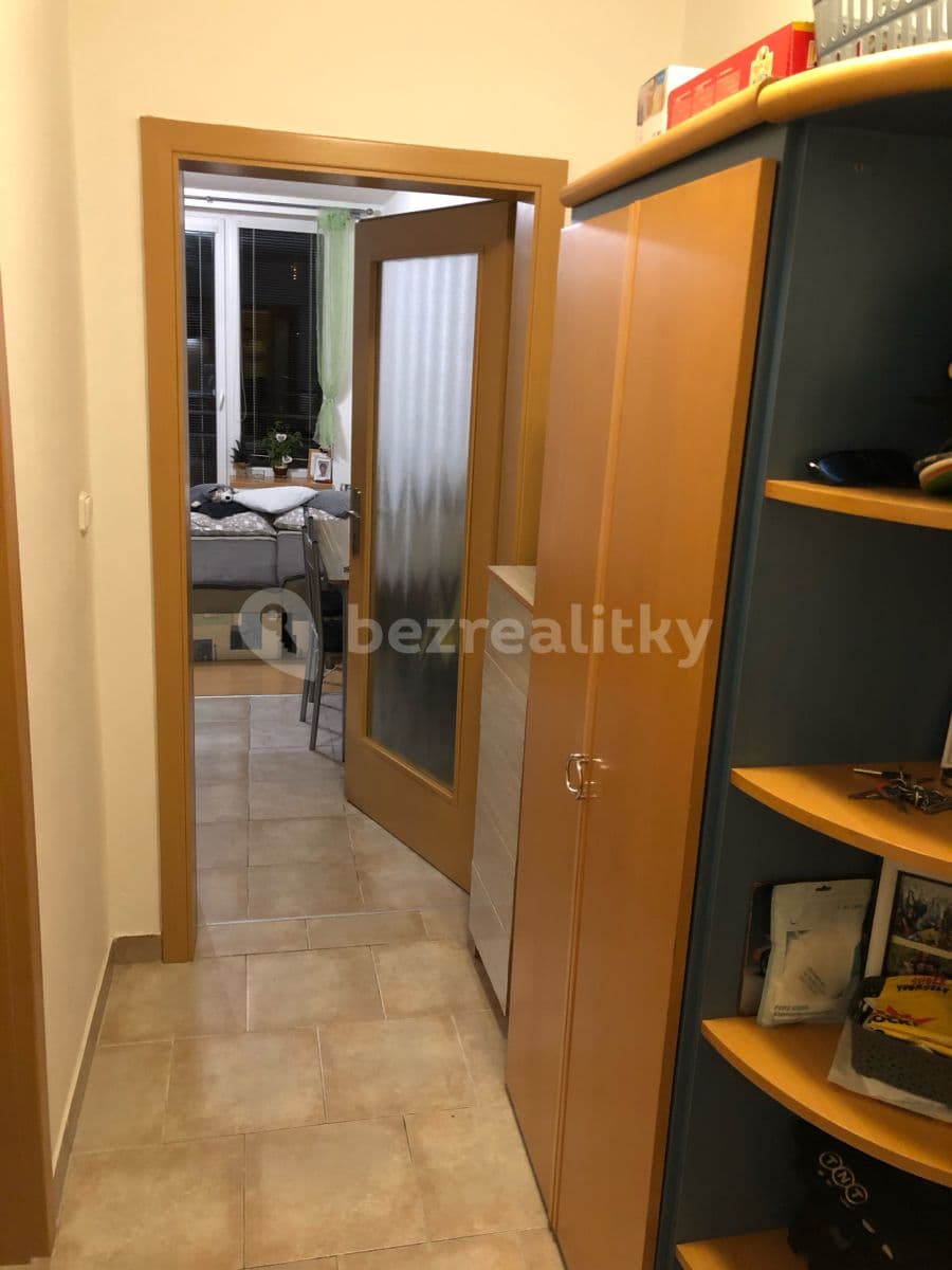 Studio flat to rent, 30 m², Na Honech I, Zlín, Zlínský Region Studio flat to rent, 30 m², Na Honech I, Zlín, Zlínský Region