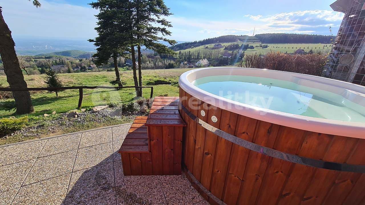 recreational property to rent, 0 m², Osek, Ústecký Region recreational property to rent, 0 m², Osek, Ústecký Region