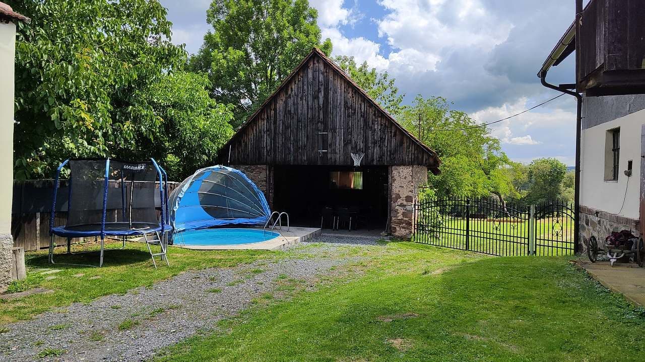 recreational property to rent, 0 m², Stříbrná Skalice, Středočeský Region recreational property to rent, 0 m², Stříbrná Skalice, Středočeský Region