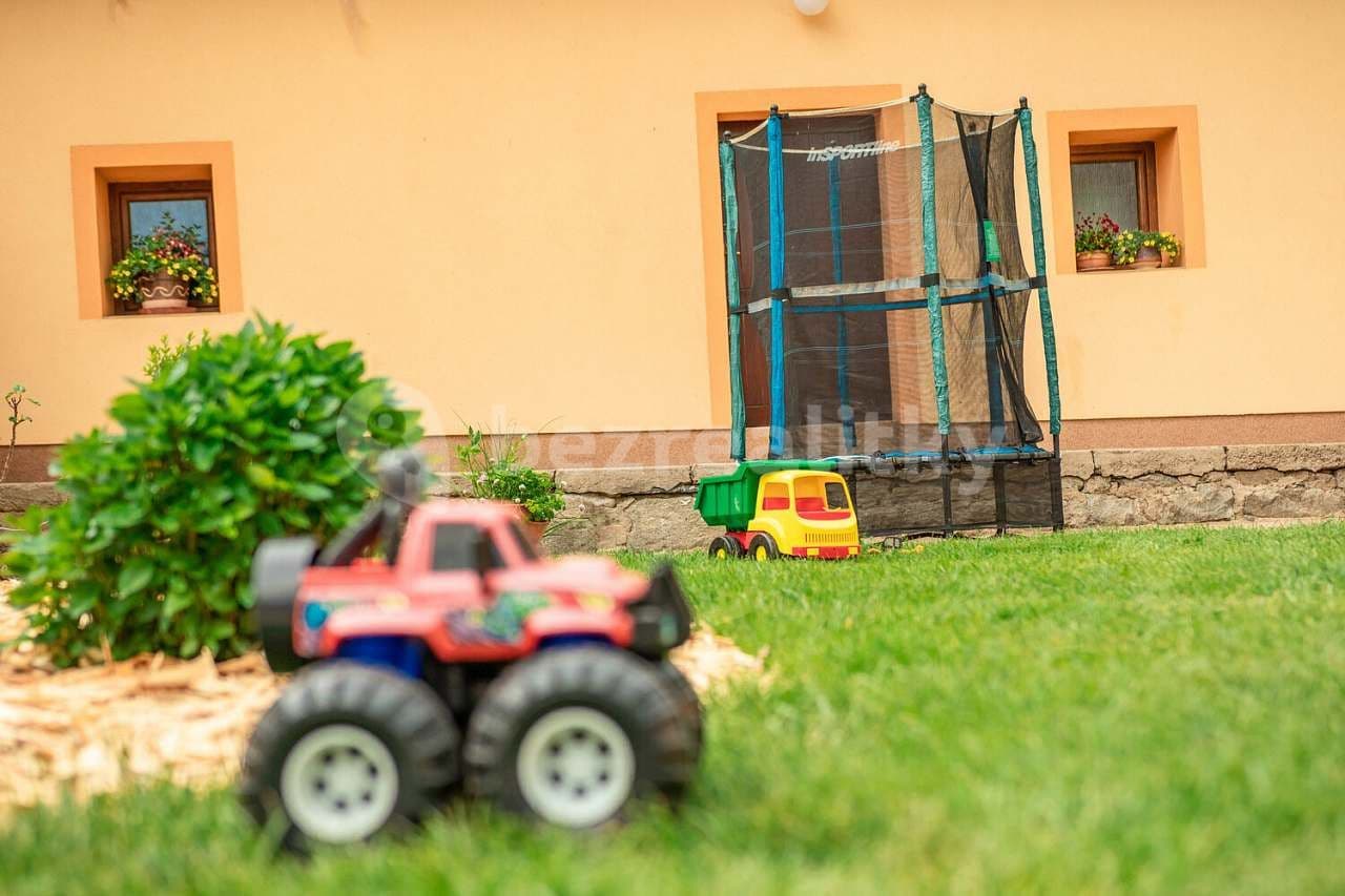 recreational property to rent, 0 m², Vlčetínec, Jihočeský Region recreational property to rent, 0 m², Vlčetínec, Jihočeský Region