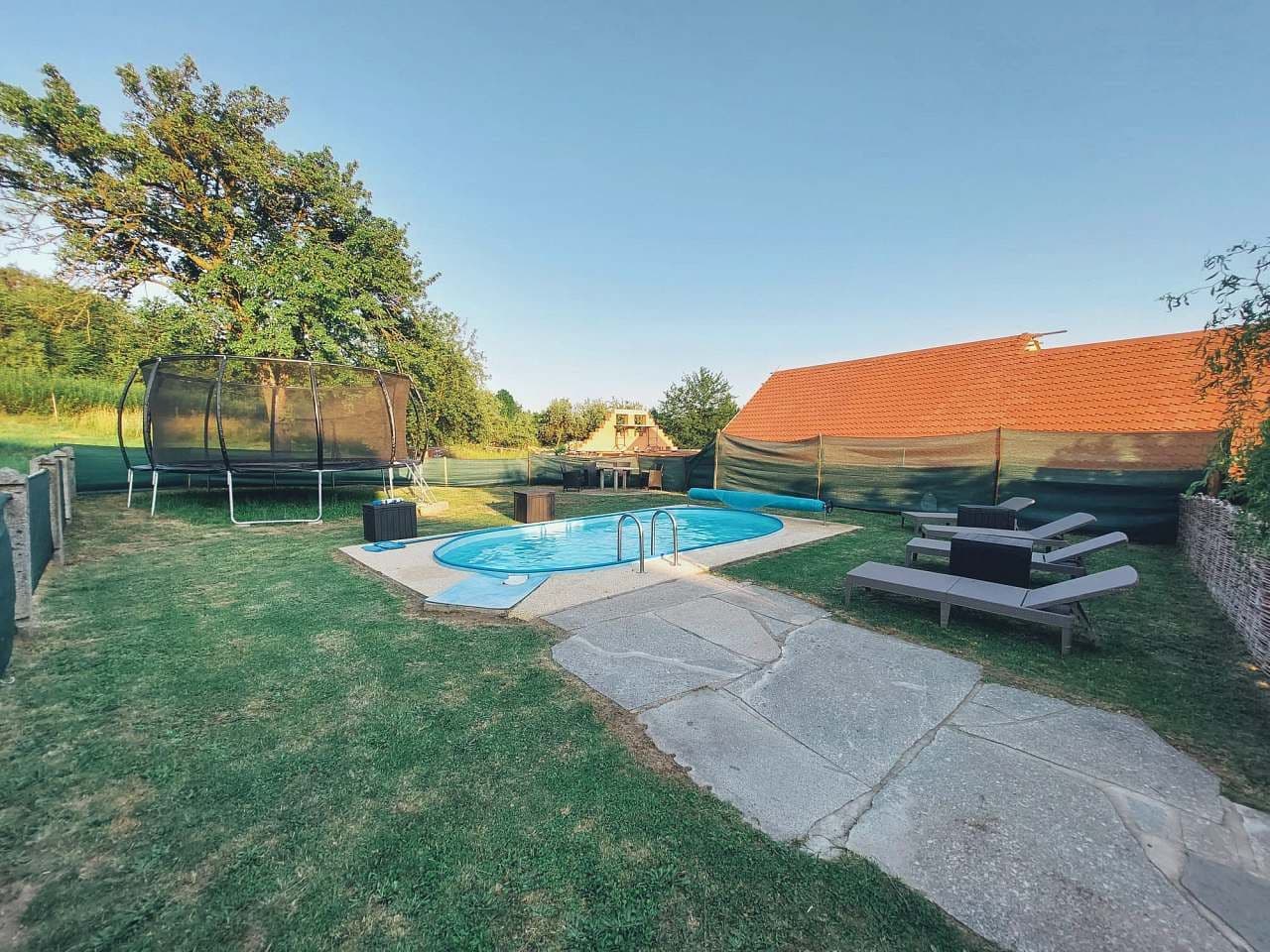 recreational property to rent, 0 m², Hoštice, Jihočeský Region recreational property to rent, 0 m², Hoštice, Jihočeský Region