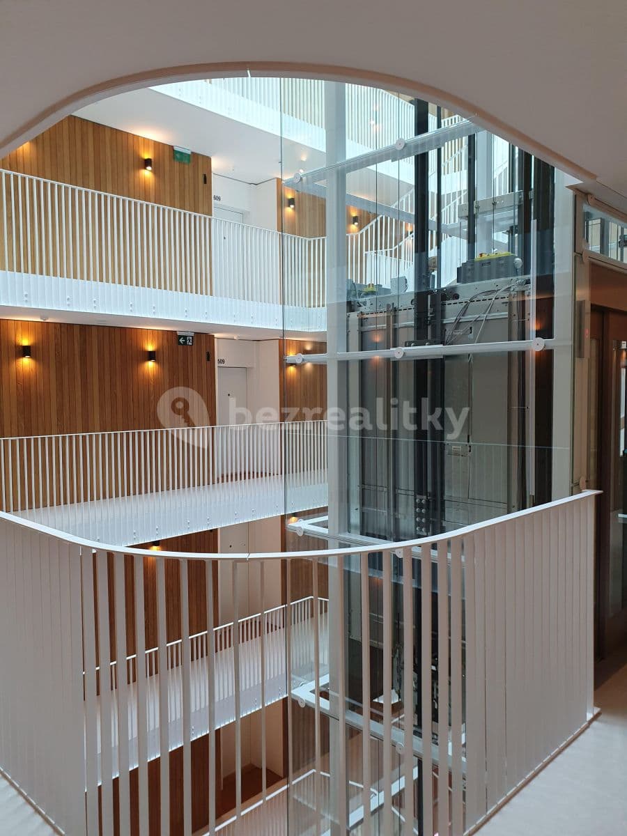 Studio flat to rent, 39 m², Pod Dálnicí, Prague, Prague Studio flat to rent, 39 m², Pod Dálnicí, Prague, Prague