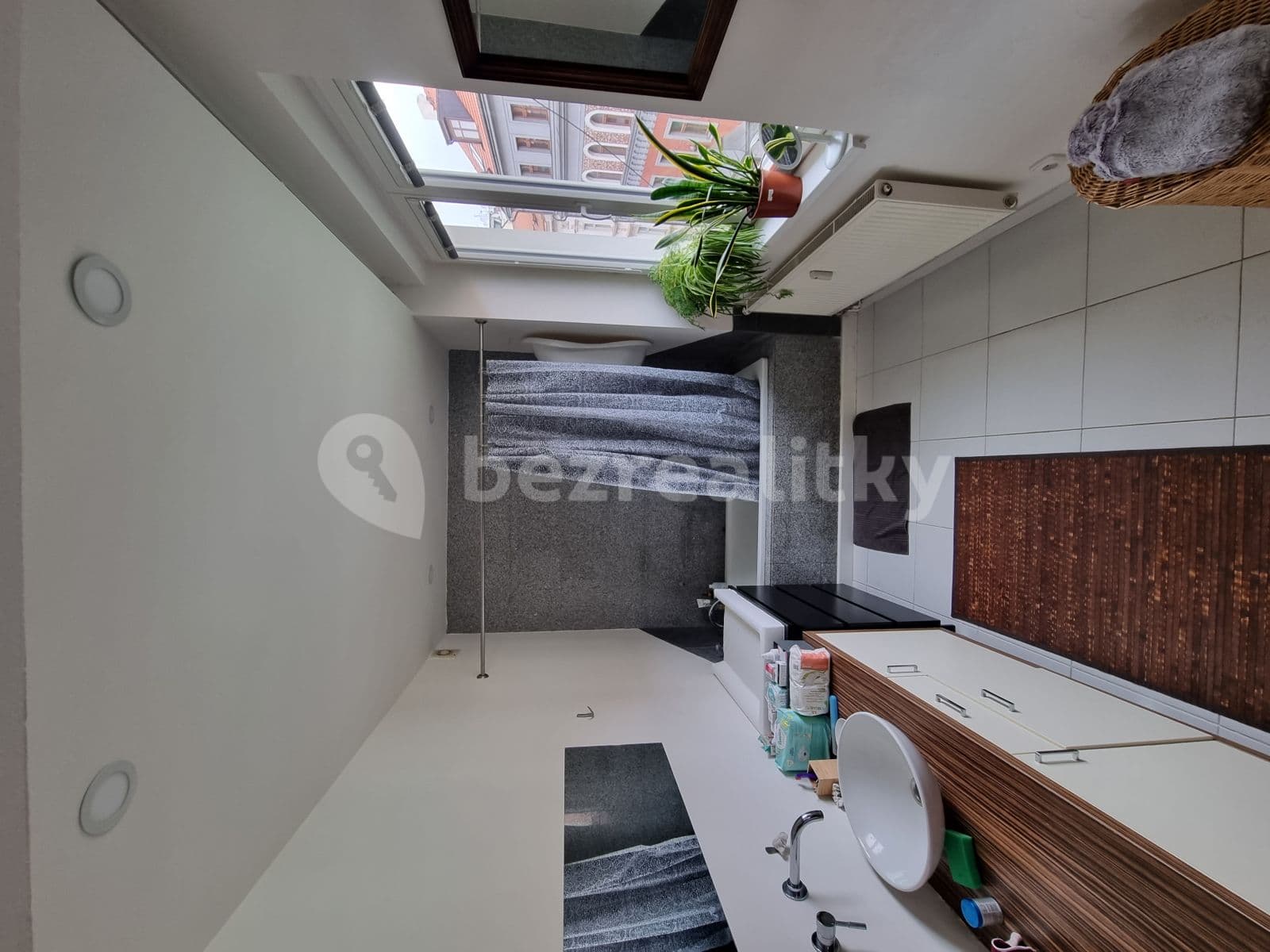 1 bedroom with open-plan kitchen flat to rent, 56 m², Americká, Prague, Prague 1 bedroom with open-plan kitchen flat to rent, 56 m², Americká, Prague, Prague