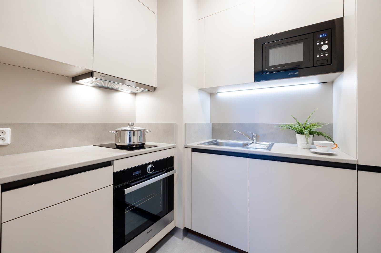 2 bedroom flat to rent, 43 m², Magisterská, Plzeň, Plzeňský Region 2 bedroom flat to rent, 43 m², Magisterská, Plzeň, Plzeňský Region