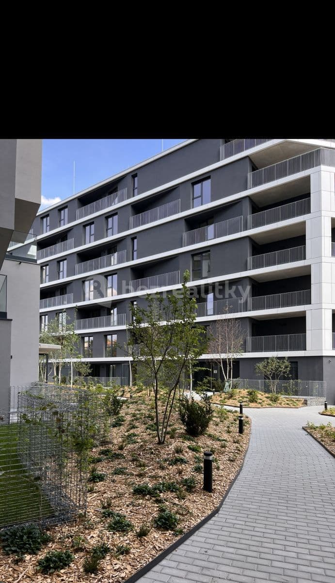 1 bedroom with open-plan kitchen flat to rent, 61 m², Počernická, Prague, Prague 1 bedroom with open-plan kitchen flat to rent, 61 m², Počernická, Prague, Prague