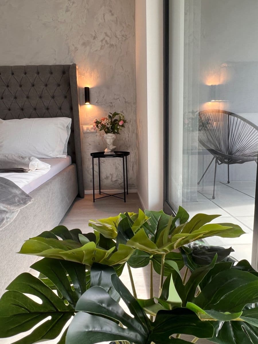 1 bedroom with open-plan kitchen flat to rent, 61 m², Počernická, Prague, Prague 1 bedroom with open-plan kitchen flat to rent, 61 m², Počernická, Prague, Prague