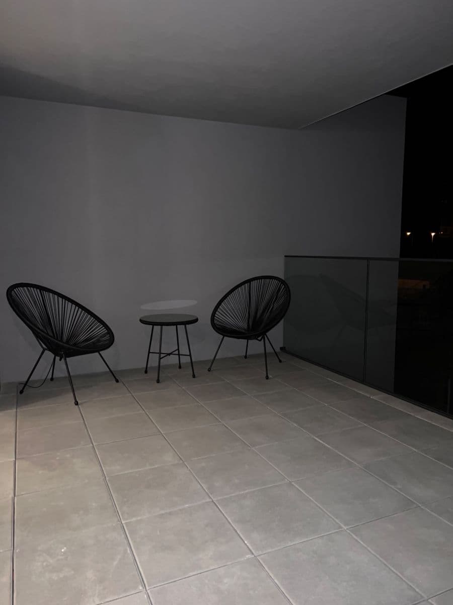 1 bedroom with open-plan kitchen flat to rent, 61 m², Počernická, Prague, Prague 1 bedroom with open-plan kitchen flat to rent, 61 m², Počernická, Prague, Prague