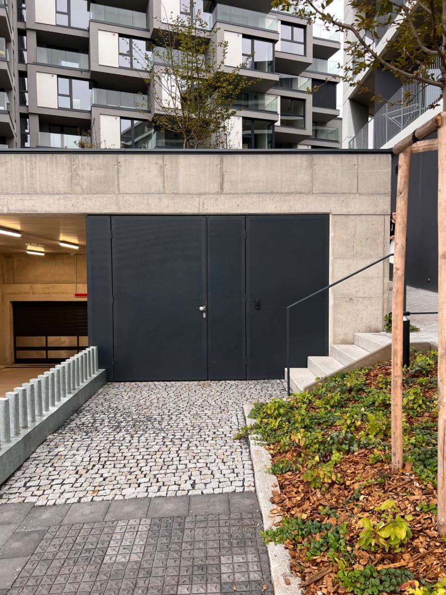 1 bedroom with open-plan kitchen flat to rent, 61 m², Počernická, Prague, Prague 1 bedroom with open-plan kitchen flat to rent, 61 m², Počernická, Prague, Prague