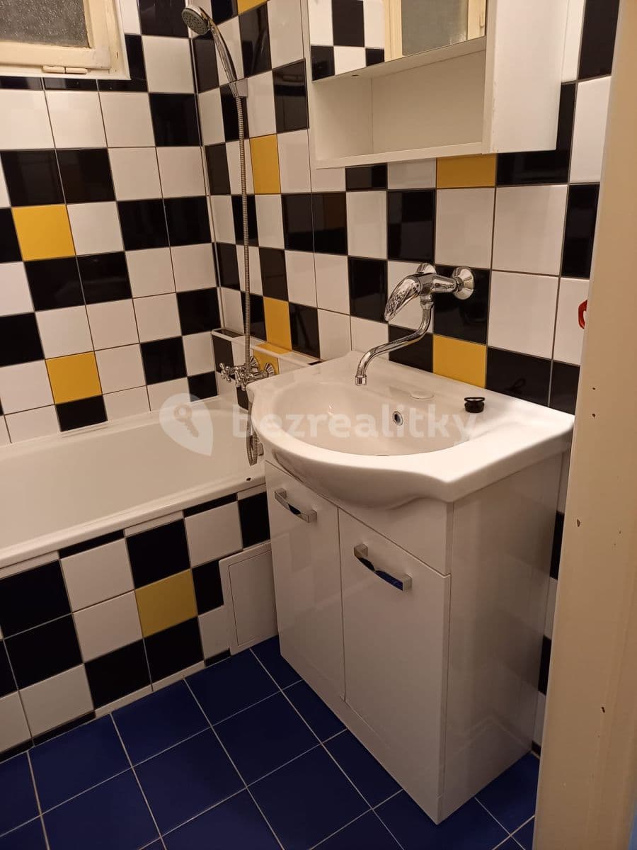 2 bedroom flat to rent, 57 m², Marie Cibulkové, Prague, Prague 2 bedroom flat to rent, 57 m², Marie Cibulkové, Prague, Prague