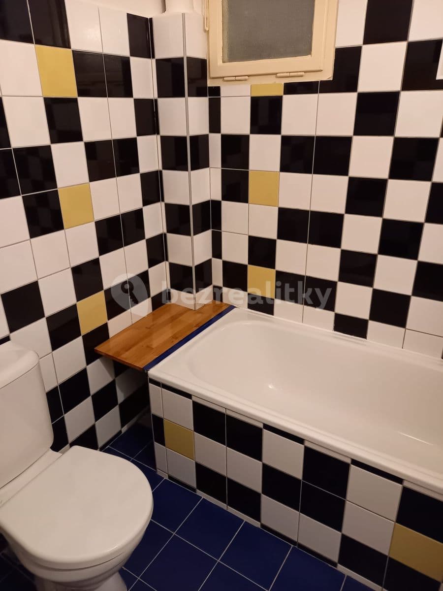 2 bedroom flat to rent, 57 m², Marie Cibulkové, Prague, Prague 2 bedroom flat to rent, 57 m², Marie Cibulkové, Prague, Prague