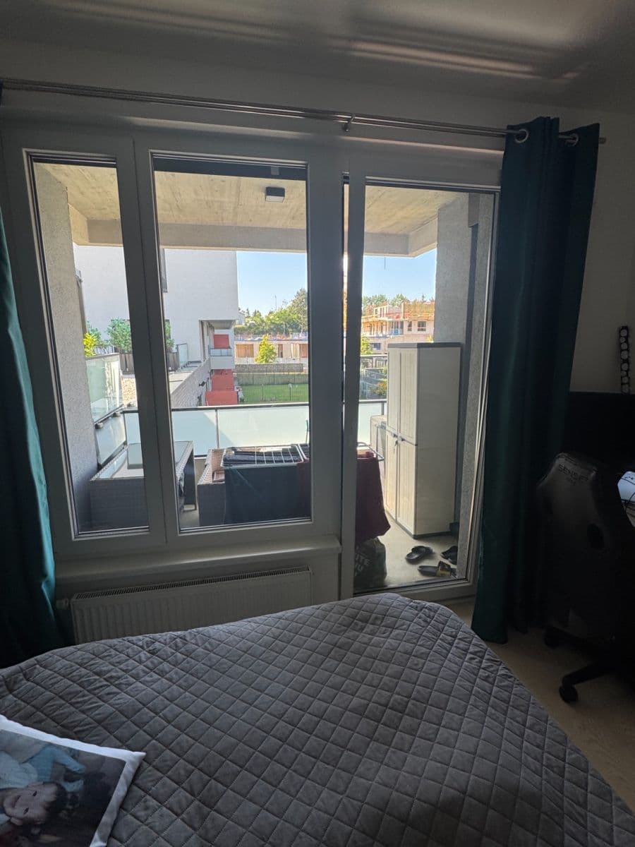 1 bedroom with open-plan kitchen flat to rent, 58 m², Benešova, Prague, Prague 1 bedroom with open-plan kitchen flat to rent, 58 m², Benešova, Prague, Prague